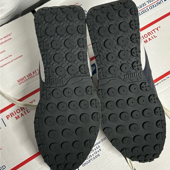 Puma Rider FV Retro Sneakers - Picture 5 of 6